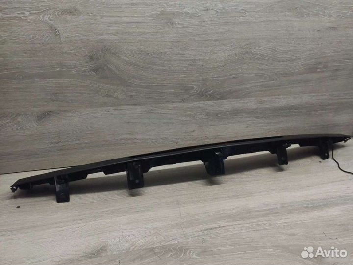 Стоп-сигнал Mercedes C W204