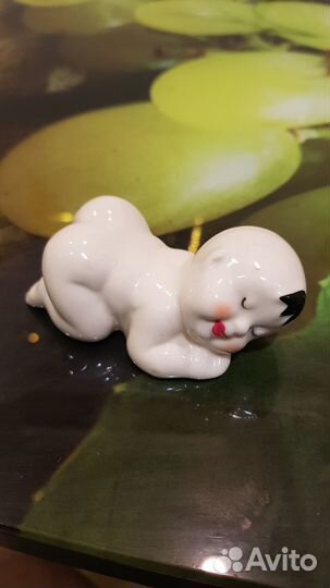 Мальчик фарфор