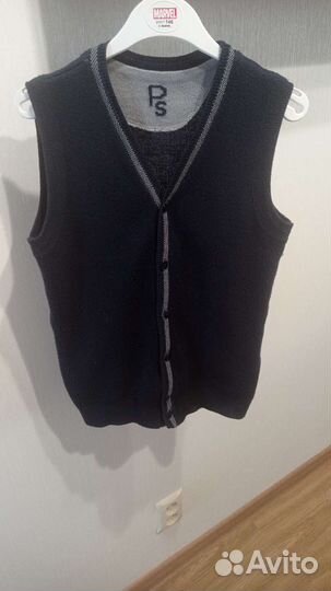 Школьная жилетка для мальчика и кардиган