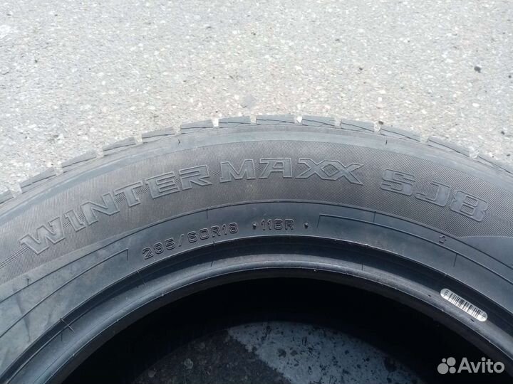 Dunlop Winter Maxx SJ8 285/60 R18