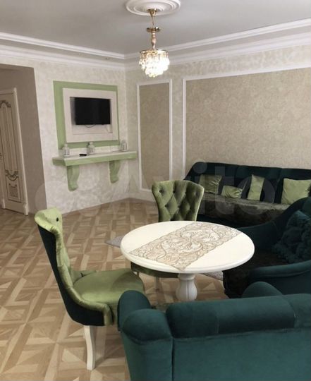 2-к. квартира, 57 м², 3/6 эт.