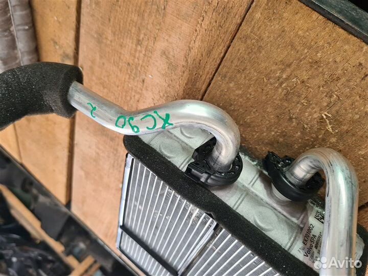 Радиатор печки Volvo Xc90 2 D4204T23 2016