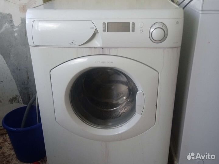 Стиральная машина автомат ariston