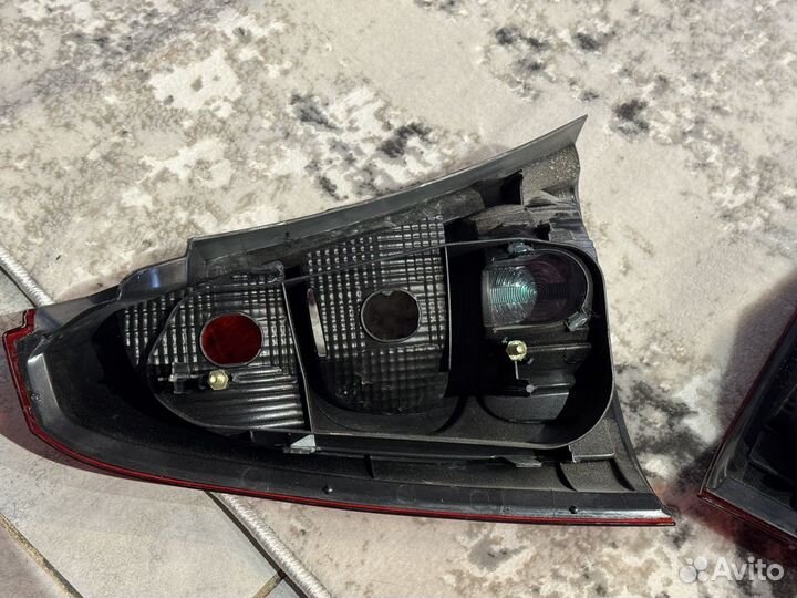 Задние фонари Reno Logan 1 рестайлинг 2009-2015
