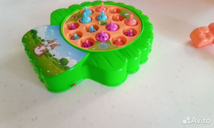 Музыкальная игрушка кротики с молоточком бу