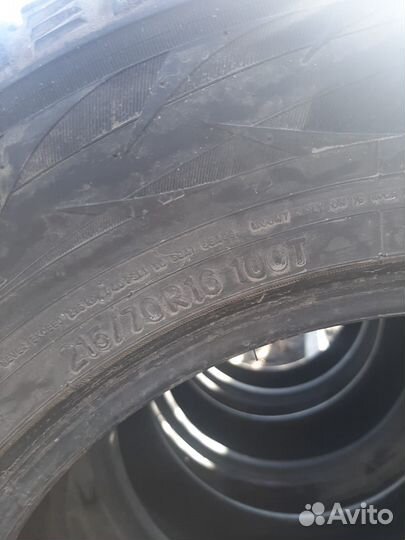 Toyo Observe G3-Ice 215/70 R16