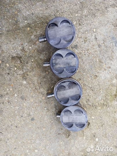 Поршни ваз 82