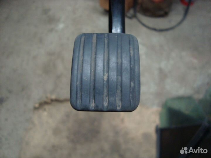 Педаль стояночного тормоза W164 M642 A1644202184