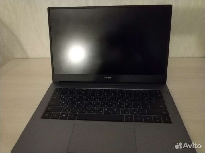 Honor magicbook x14