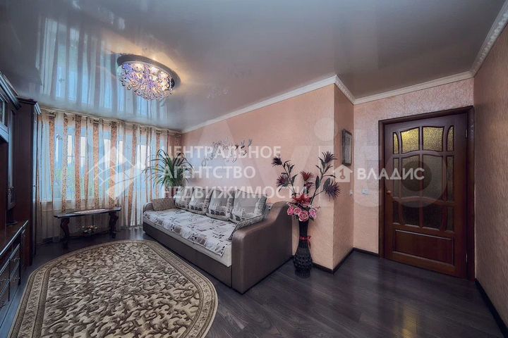 2-к. квартира, 60 м², 4/5 эт.