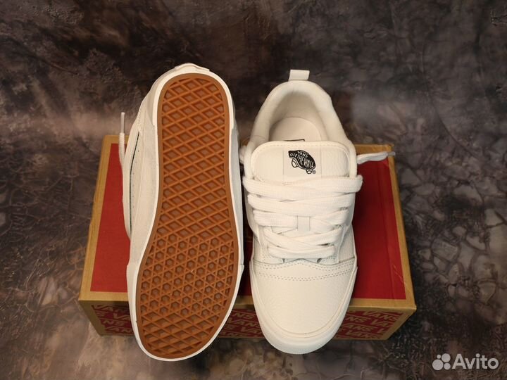 Vans knu skool белые