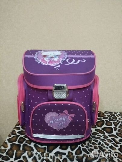 Школьный рюкзак