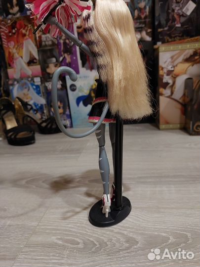 Хвост Мяулодия. Монстр хай