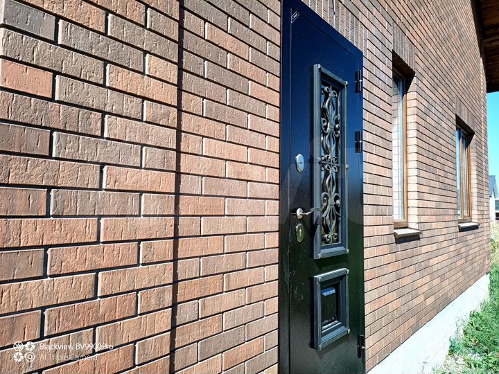 Дом 155 м² на участке 4 сот.