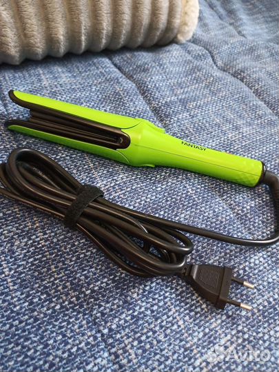 Утюжок профессиональной марки (плойка)