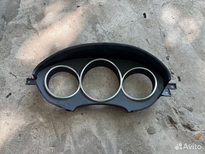 Накладка на приборный щиток Mercedes w218