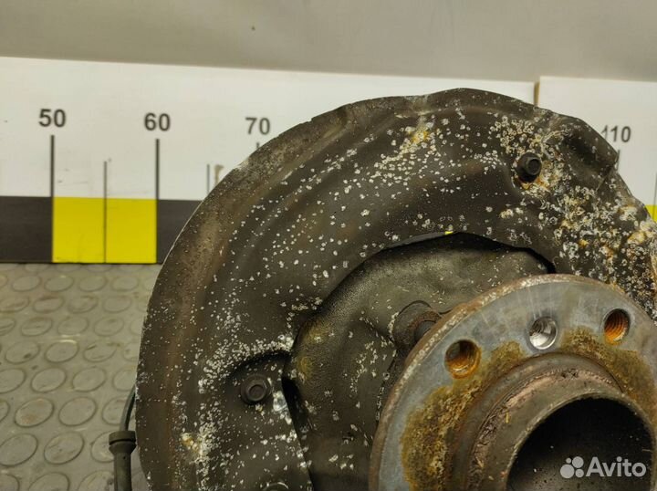 Кулак поворотный передний правый Bmw 320I E90