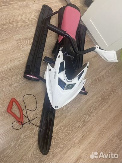 Детский снегокат Yamaha санки, снегоход, скутер