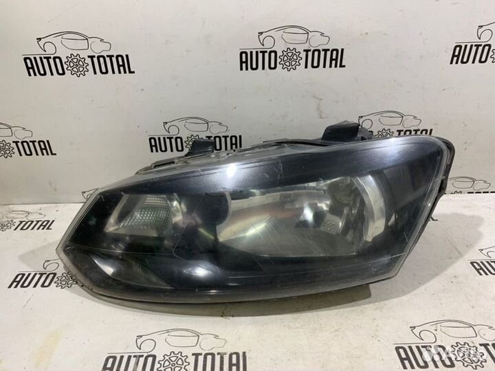 Фара (сломаны крепления) передняя левая Volkswagen