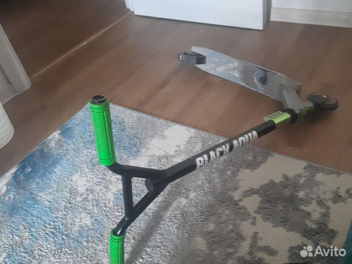 Трюковой самокат