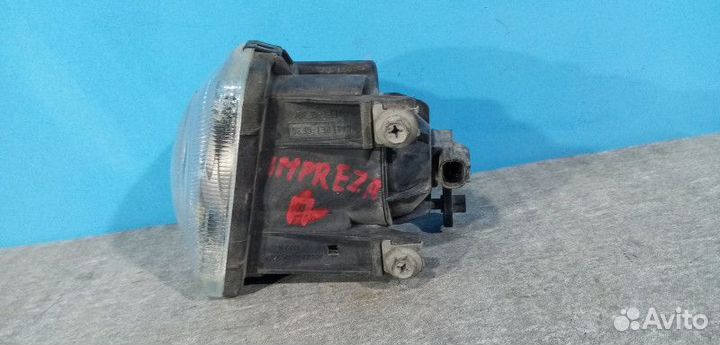 Левая противотуманная фара Subaru Legacy 4