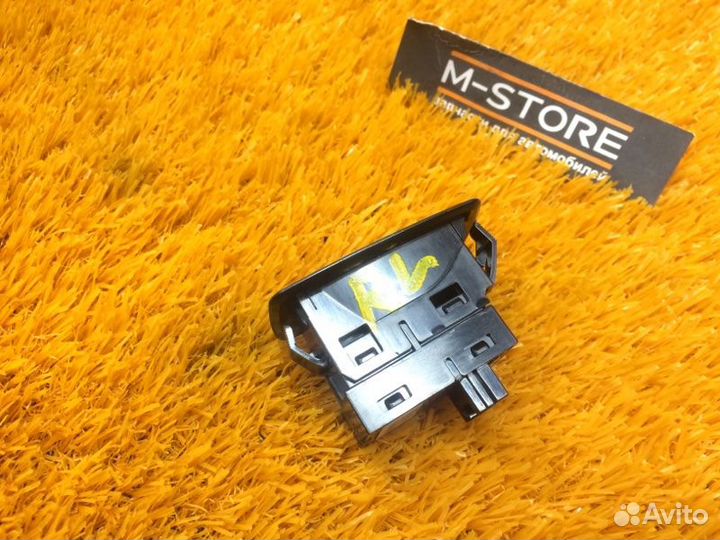 Кнопка стеклоподъемника задняя левая Bmw 1-Series