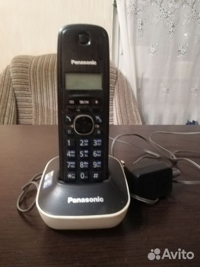 Радиотелефон panasonic