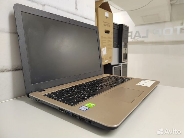Игровой Asus/Core i3-7020U/HDD500/12Ram/MX110