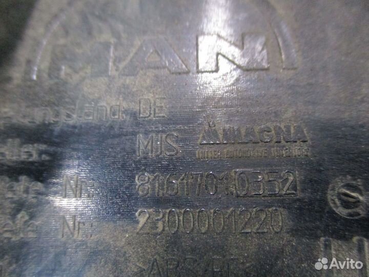 Накладка торпедо MAN 81617010352