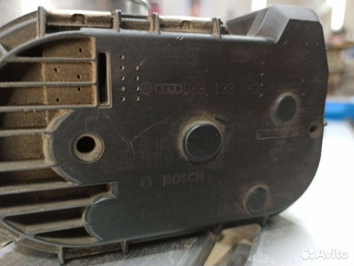 Дроссель 1.8 amb 062m