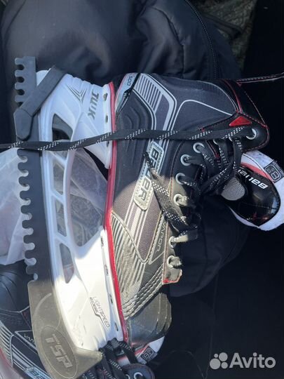 Хоккейные коньки bauer 8.5 ее