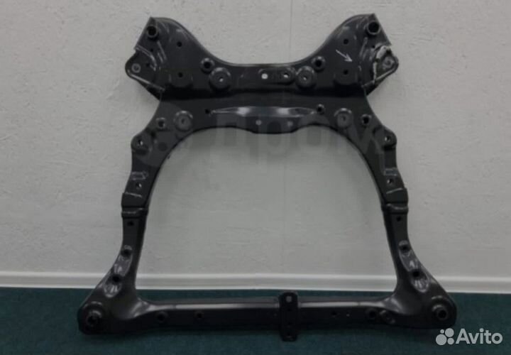 Передний подрамник тойота камри 70,75