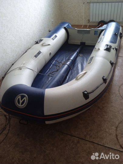 Лодка Yamaran T330