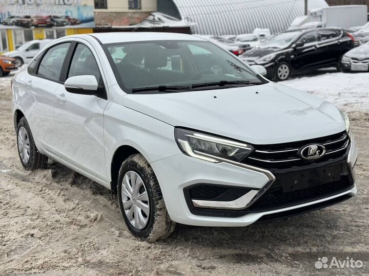 LADA Vesta 1.6 МТ, 2023, 2 200 км