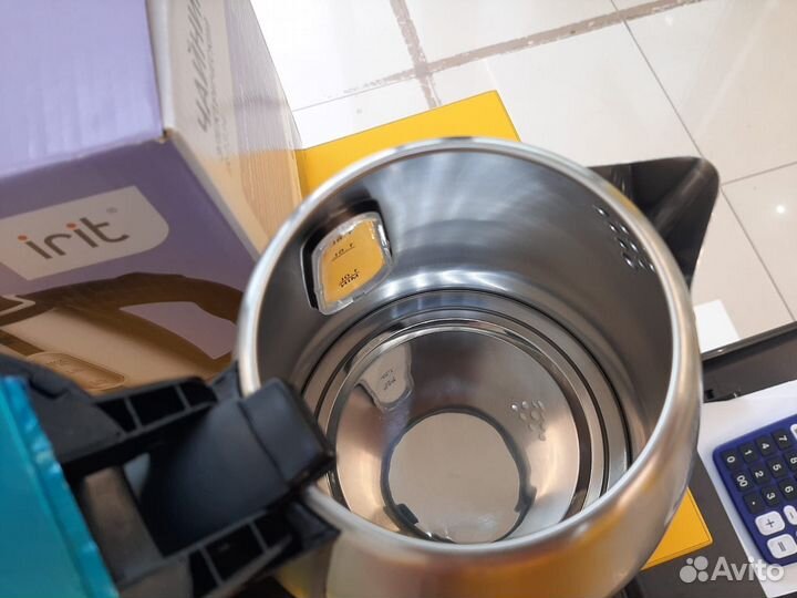 Чайник электрический irit-1334 (бм)