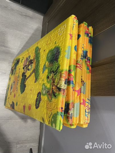 Развивающий коврик для ползания