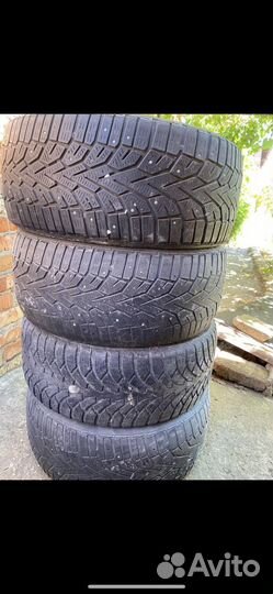 Accelera 651 225/50 R17