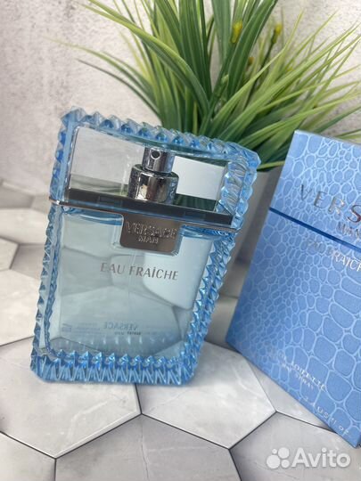 Туалетная вода versace man eau fraiche