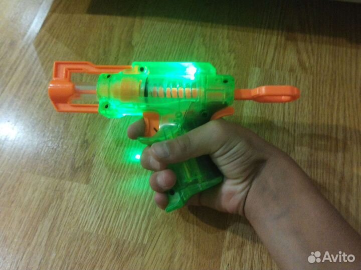 Пистолет nerf