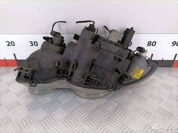 Фара правая BMW 3 E46 2003 63126901970