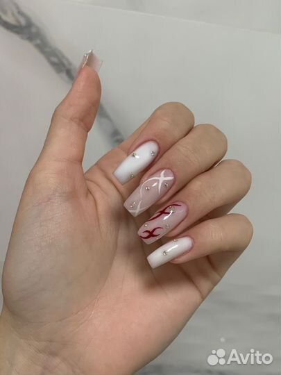 Мастер маникюра