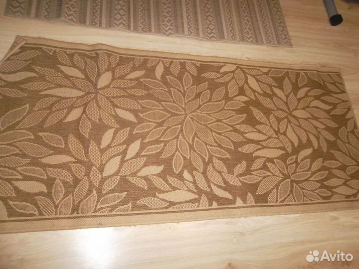 Ковровая дорожка 177см на 80см почти новая
