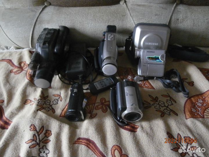 Видеокамеры sony panasonic samsung