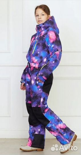 Продам горнолыжный комбинезон для девочки 134-140