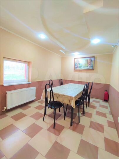 Общепит, 600 м²