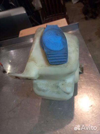 Бачок омывателя лобового стекла Audi A3 8L