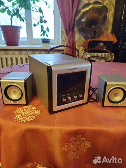 Акустическая стерео система