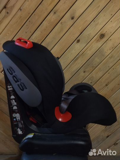 Автомобильное детское кресло от 9 до 25 кг
