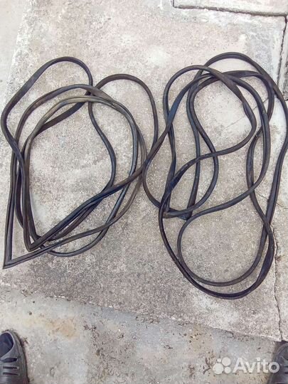 Уплотнитель дверей и форточек М408-412