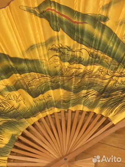 Настенный веер большой